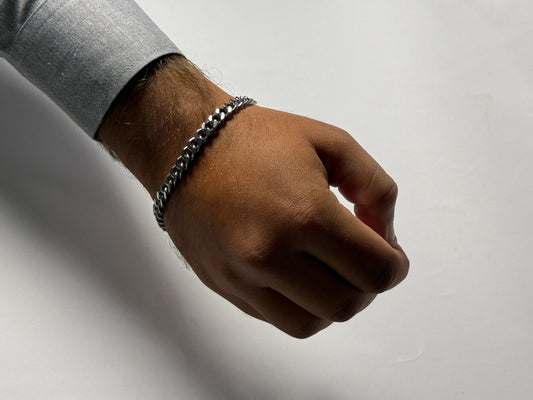 Chain And Bracelet Set - TrendSet